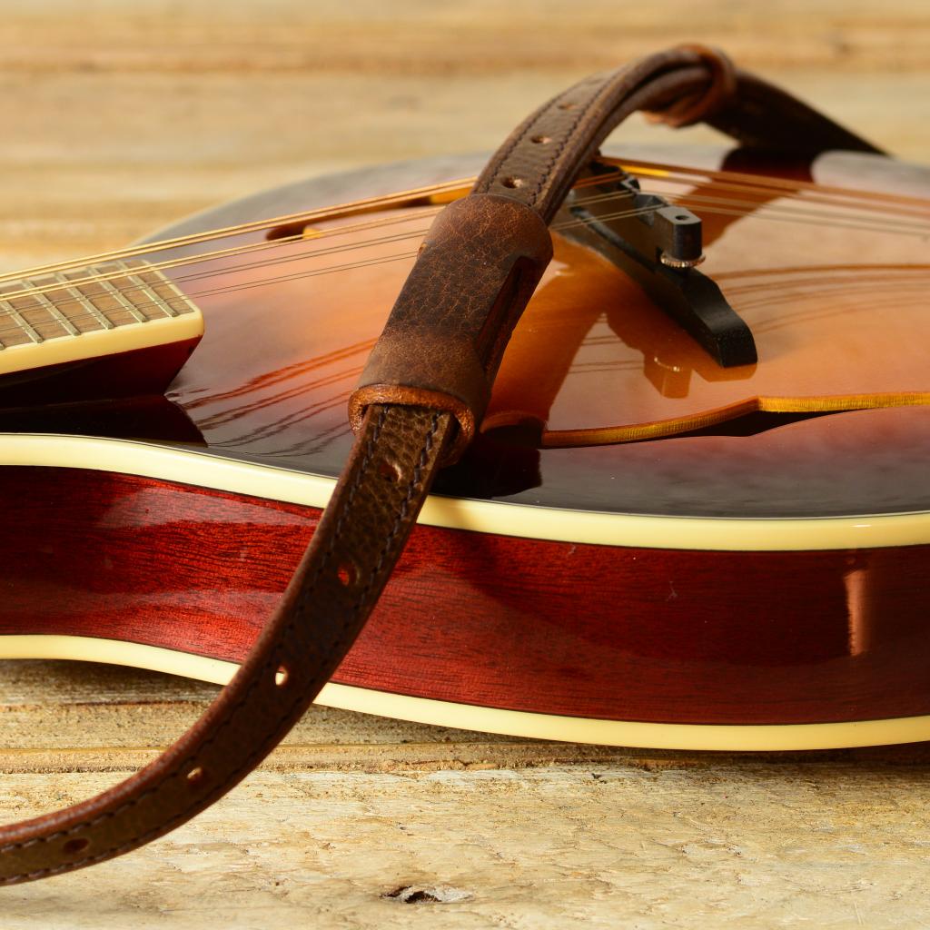 Handmade quality leather mandolin strap