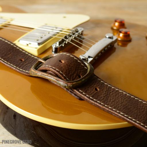 GS80 guitar strap brown DSC_0925.jpg