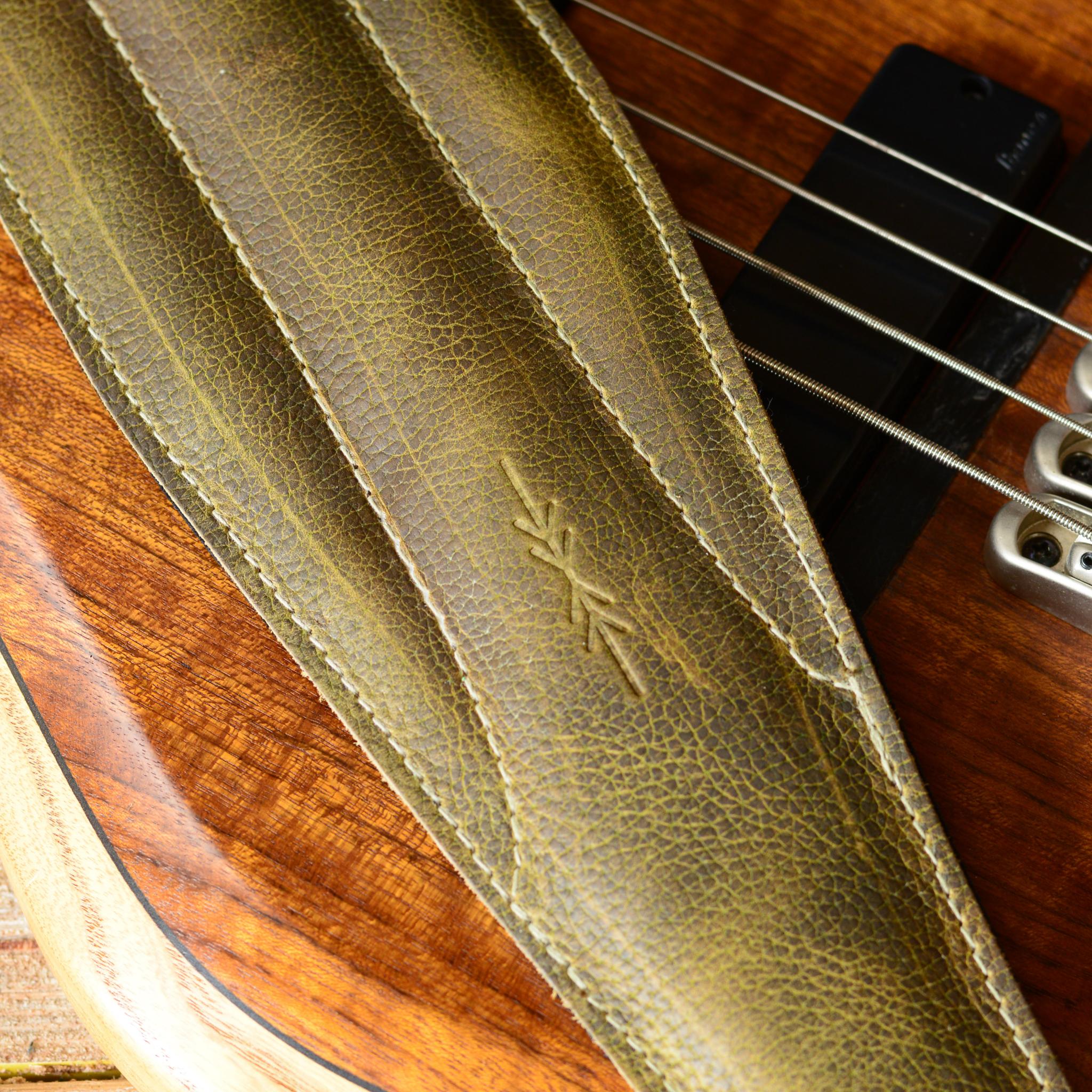 BS64 Superwide Leather Bass Guitar Strap by Pinegrove
