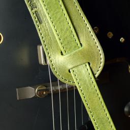 GS25 green guitar strap DSC_1009.jpg