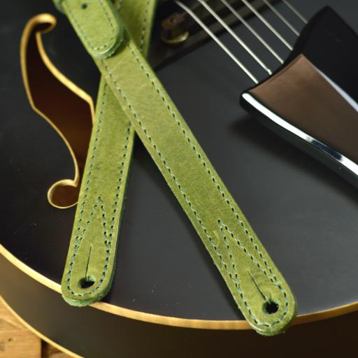 GS25 green guitar strap DSC_0052.jpg