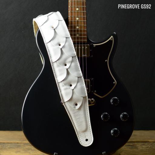 GS92 Dragon Skin Guitar Strap - Snow White