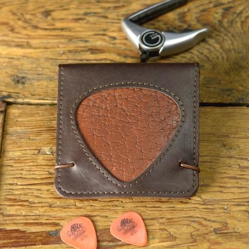 SOLD! SPECIAL OFFER Guitar Accessories Wallet - old stock (brown/grainy)